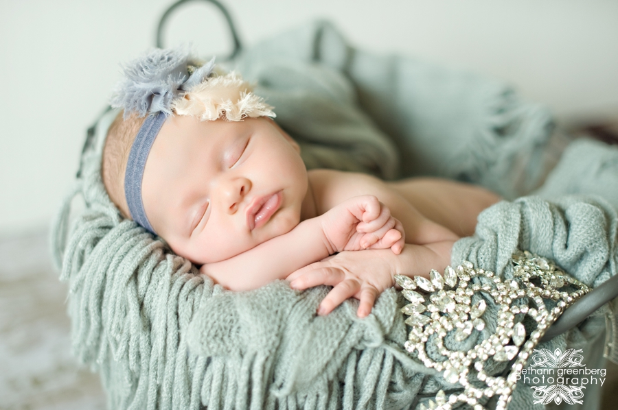 0003Shiloh Grace San Diego Newborn Photography Newborn Photographer Newborn Portraits Brides By Brittany Crown Tiara Miss California